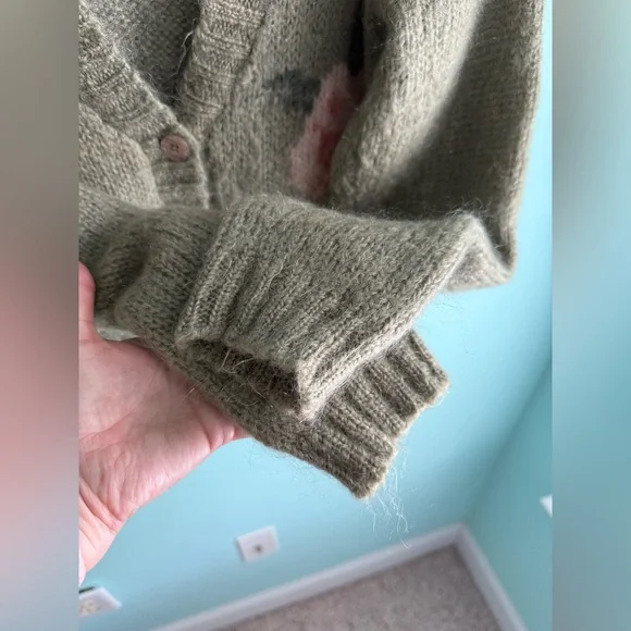 David Benjamin Cardigan Sweater (M) - Picture 5 of 6